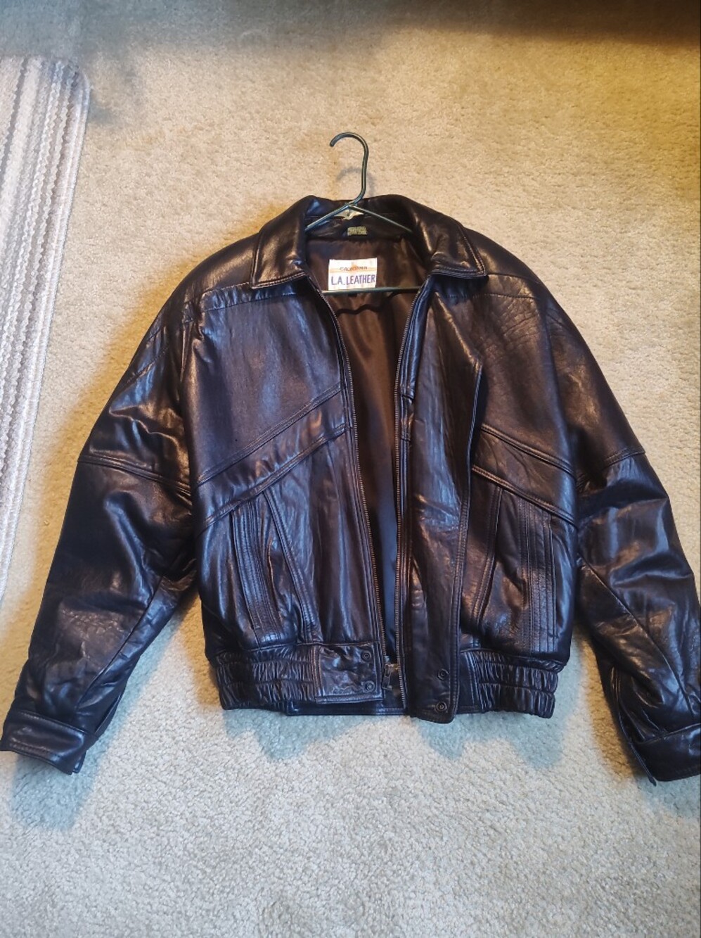 Vintage Men's Black Classic Bomber Jacket LA Leather Brand